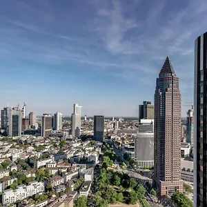 Otel Frankfurt Marriott *****