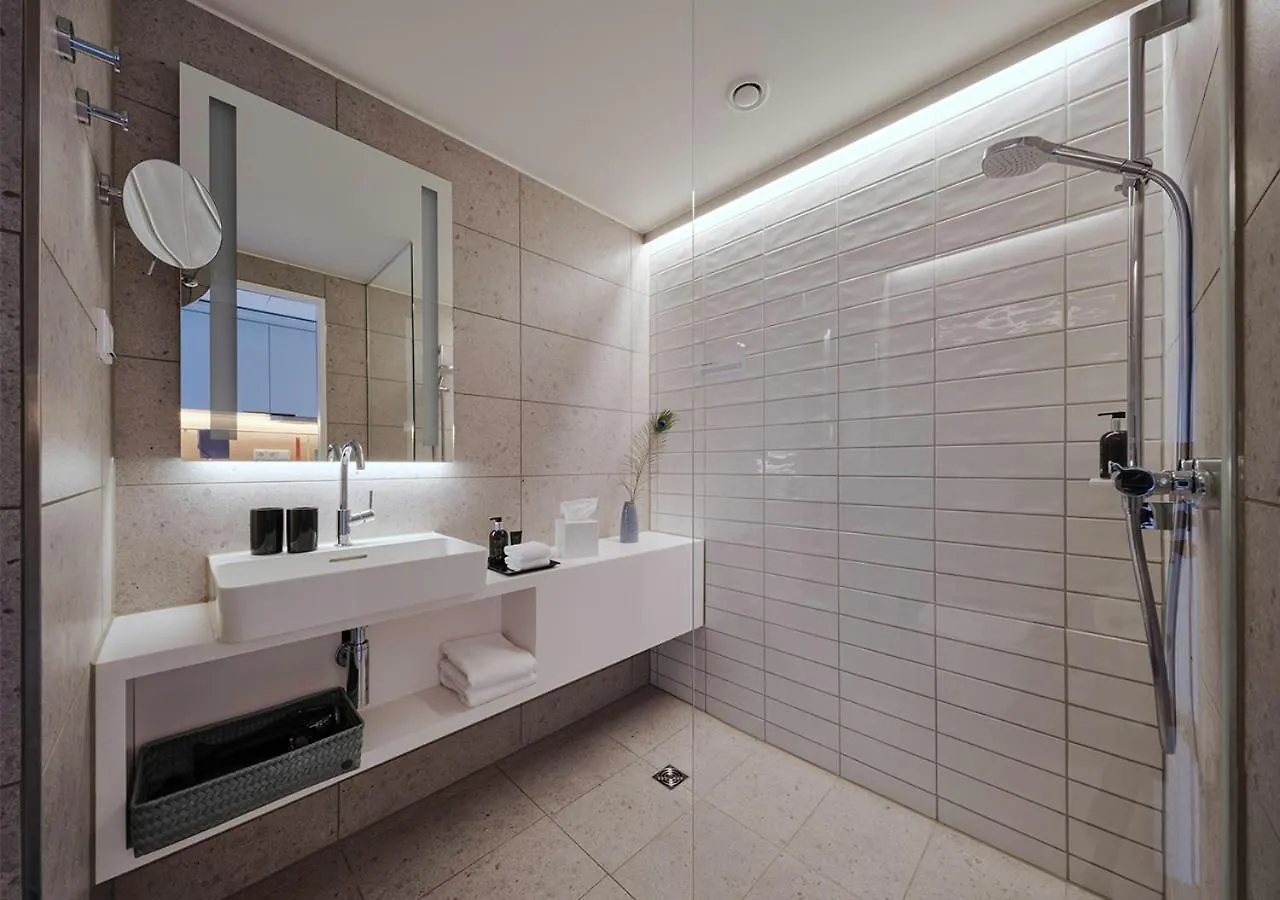 Adina Apartment Hotel Cologne Germany