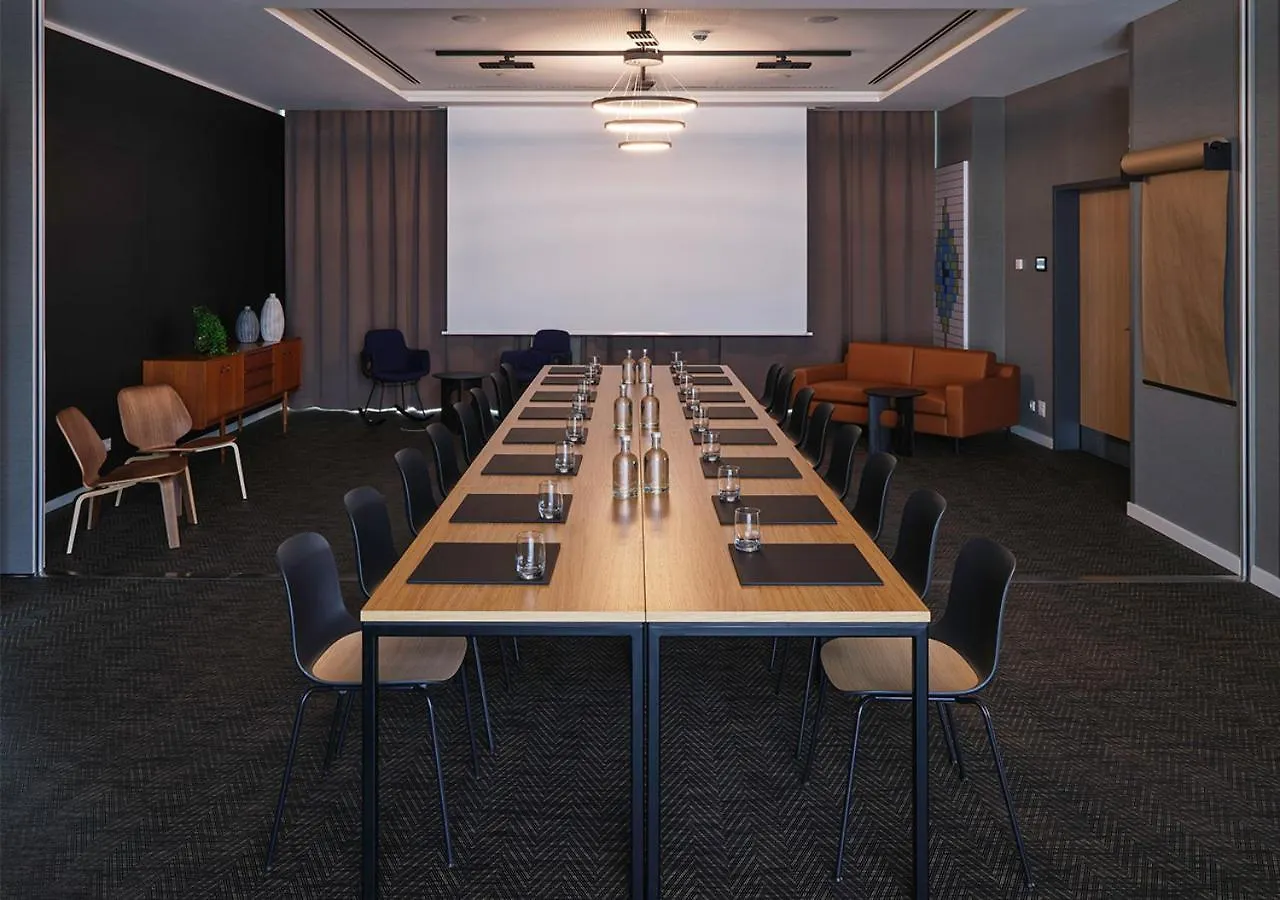Adina Apartment Hotel Cologne