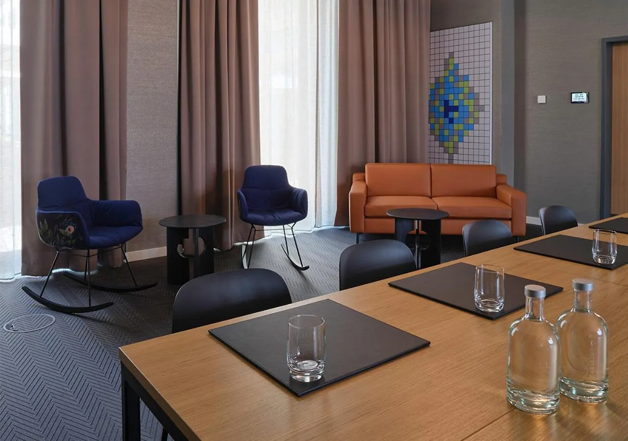 ****  Adina Apartment Hotel Cologne Germany