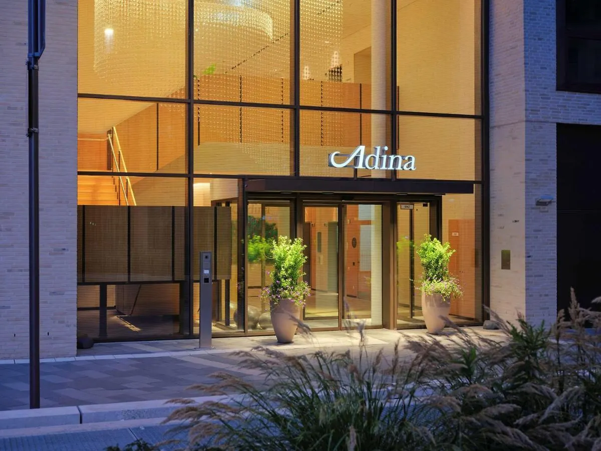 Adina Apartment Hotel Köln Almanya