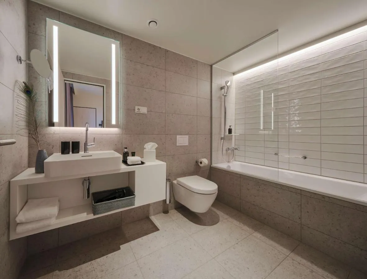 Adina Apartment Hotel Cologne