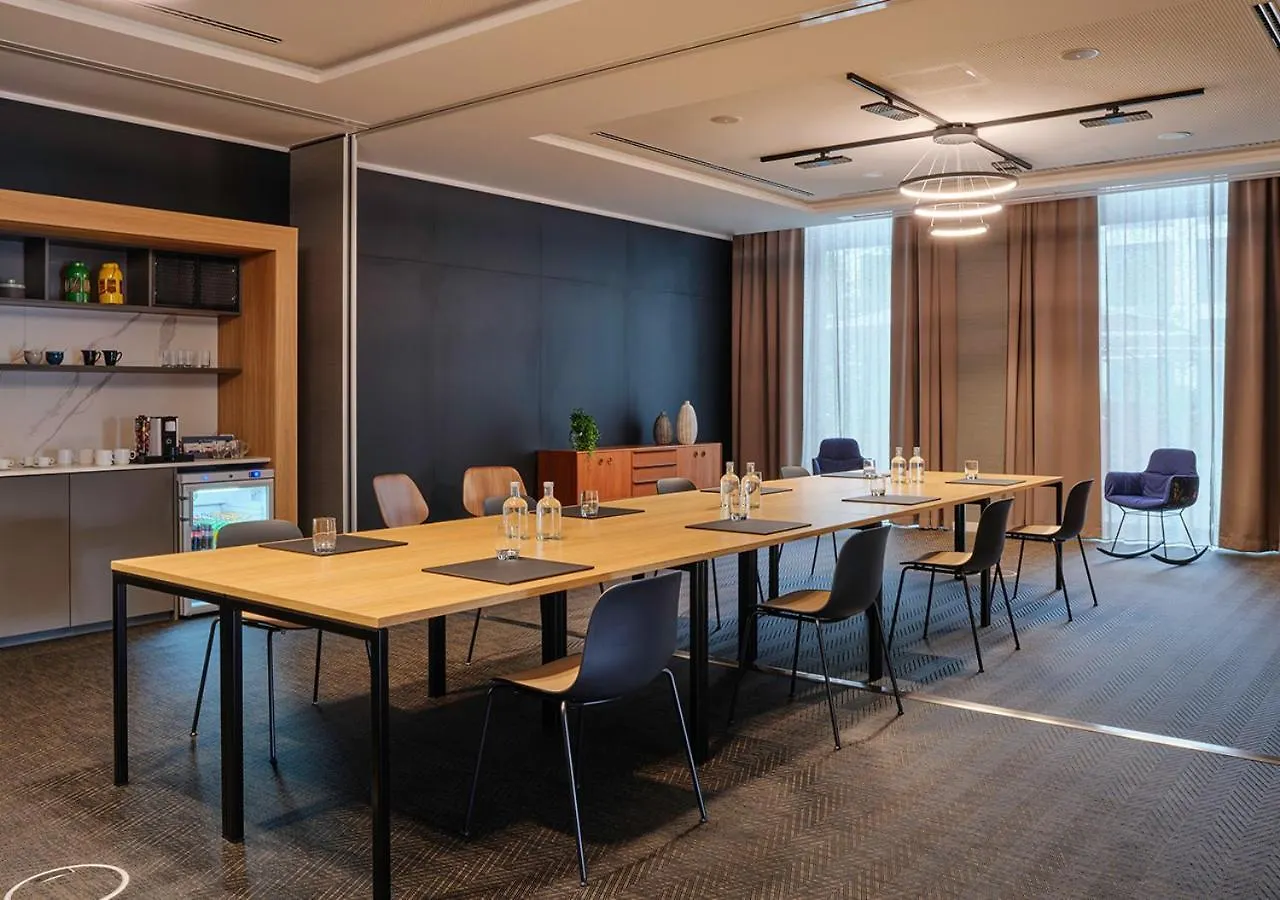 Adina Apartment Hotel Cologne